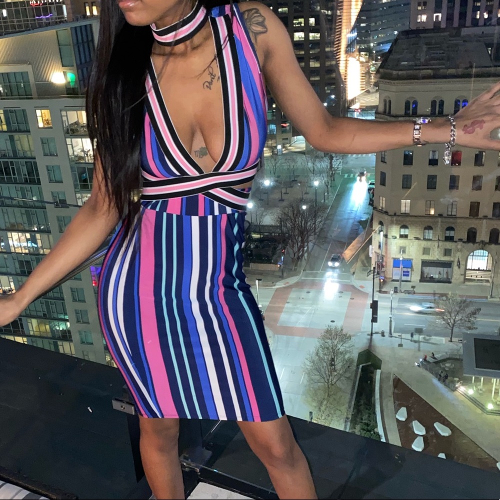 Criss cross 2 piece